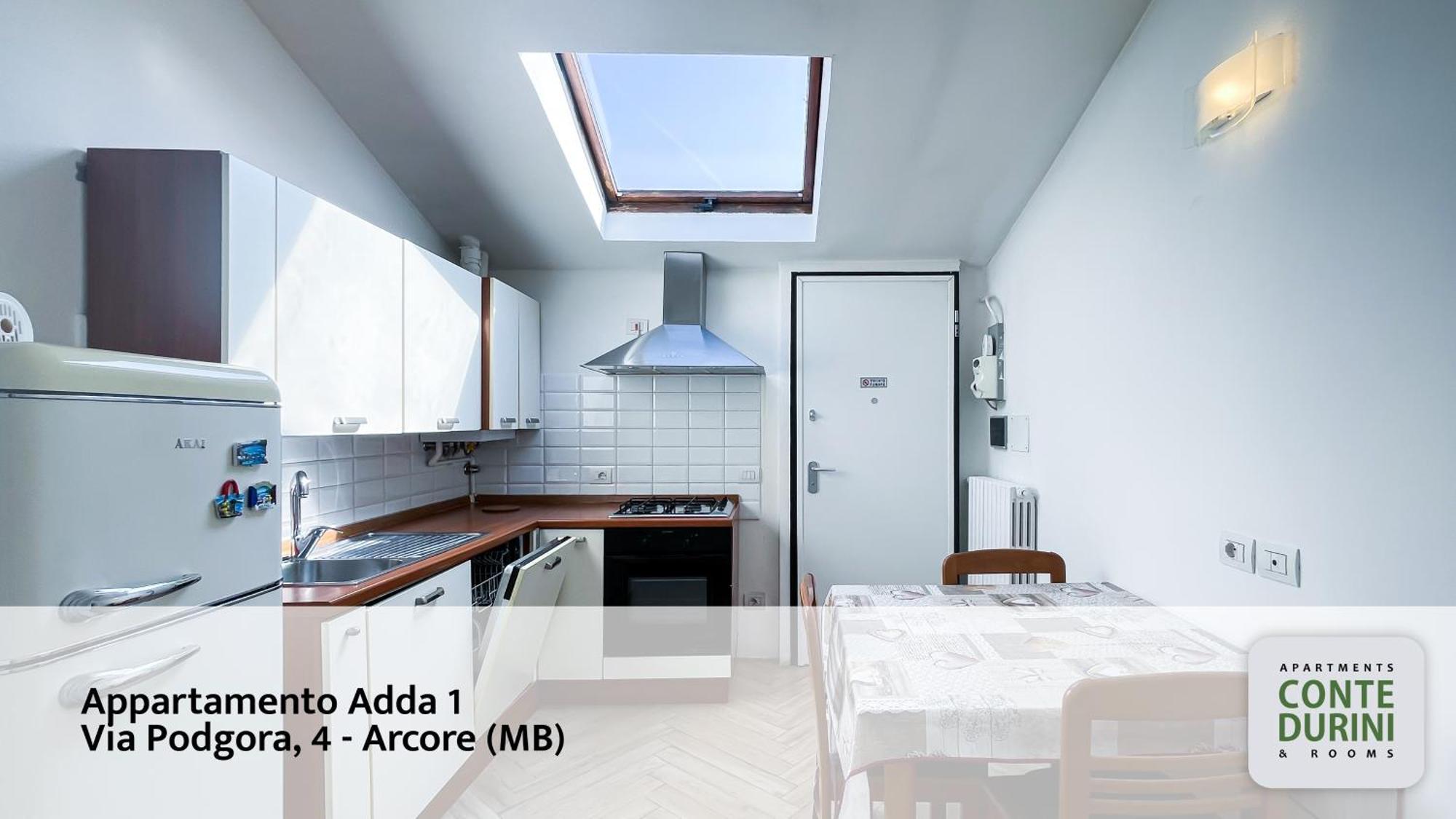Conte Durini Apartments & Rooms Arcore Bagian luar foto